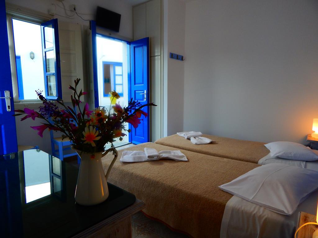 Evgenia Rooms And Apartments Folégandros Rom bilde