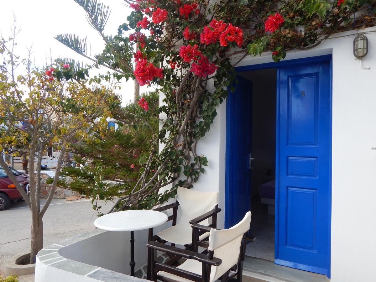 Evgenia Rooms And Apartments Folégandros Eksteriør bilde