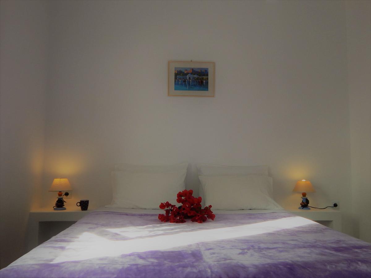 Evgenia Rooms And Apartments Folégandros Eksteriør bilde